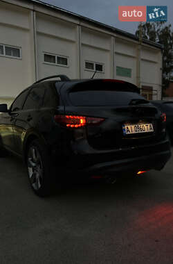 Внедорожник / Кроссовер Infiniti FX 37 2012 в 