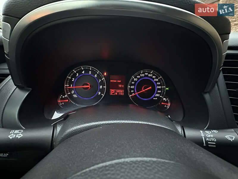 Позашляховик / Кросовер Infiniti FX 37 2010 в Одесі фото 18 Позашляховик / Кросовер Infiniti FX 37 2010 в Одесі
