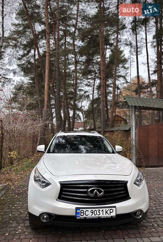 Позашляховик / Кросовер Infiniti FX 37 2013 в Львові