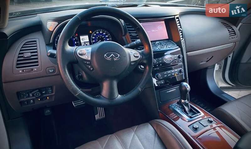 Позашляховик / Кросовер Infiniti FX 37 2013 в Львові