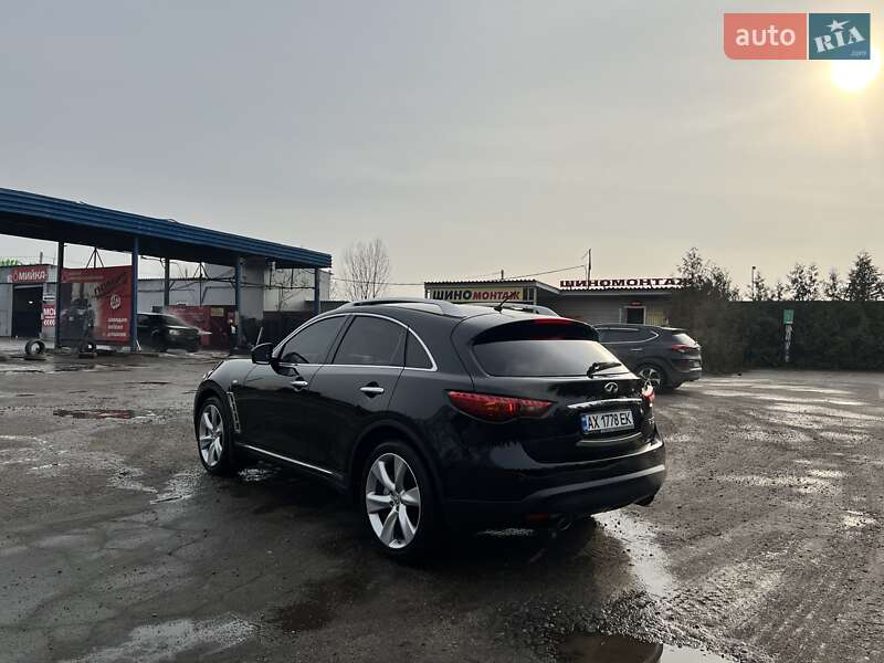 Позашляховик / Кросовер Infiniti FX 37 2011 в Харкові