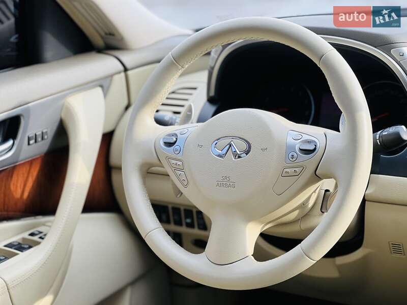 Позашляховик / Кросовер Infiniti FX 37 2011 в Харкові