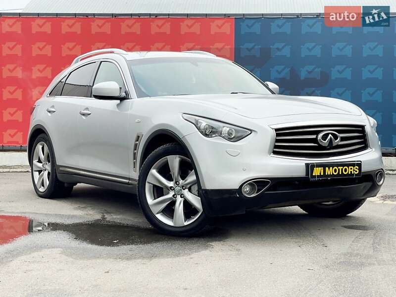Infiniti FX 37 2012
