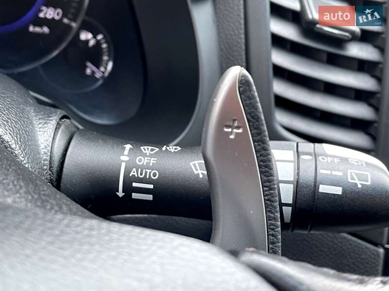 Внедорожник / Кроссовер Infiniti FX 37 2012 в Киеве