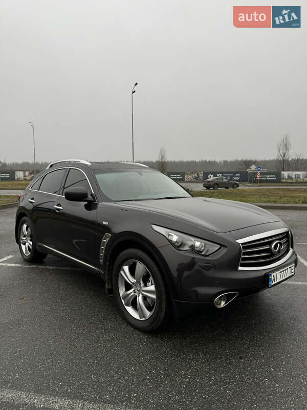 Внедорожник / Кроссовер Infiniti FX 37 2010 в Киеве фото 6 Внедорожник / Кроссовер Infiniti FX 37 2010 в Киеве