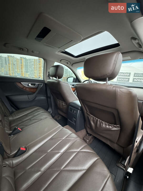 Внедорожник / Кроссовер Infiniti FX 37 2010 в Киеве фото 10 Внедорожник / Кроссовер Infiniti FX 37 2010 в Киеве