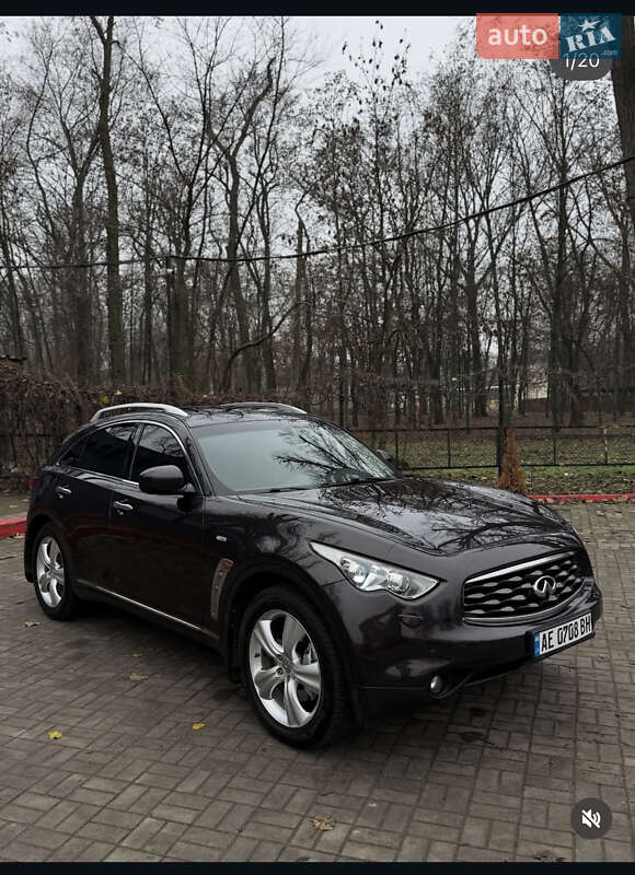 Infiniti FX 37 2011