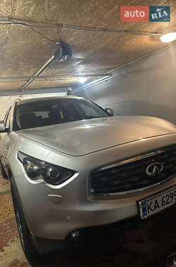 Внедорожник / Кроссовер Infiniti FX 37 2010 в Черкассах
