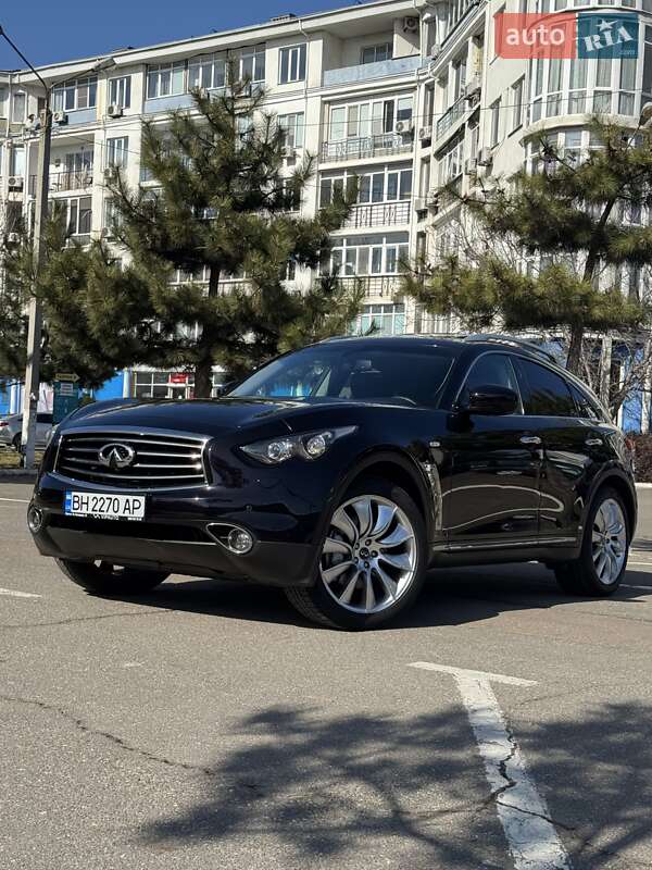 Infiniti FX 37 2012