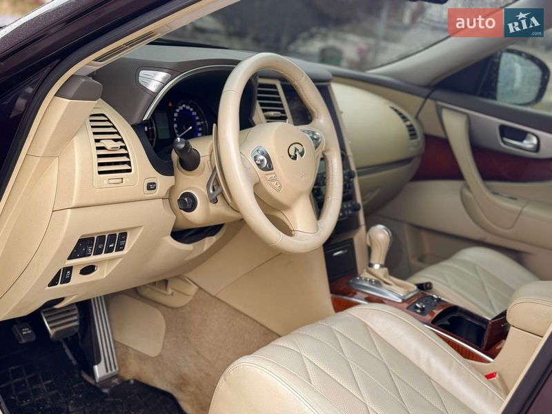 Внедорожник / Кроссовер Infiniti FX 37 2012 в Днепре