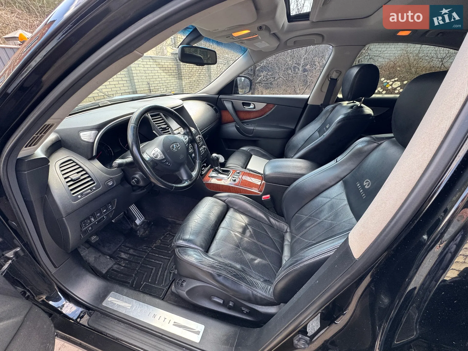 2011 Infiniti FX - мініатюра 6