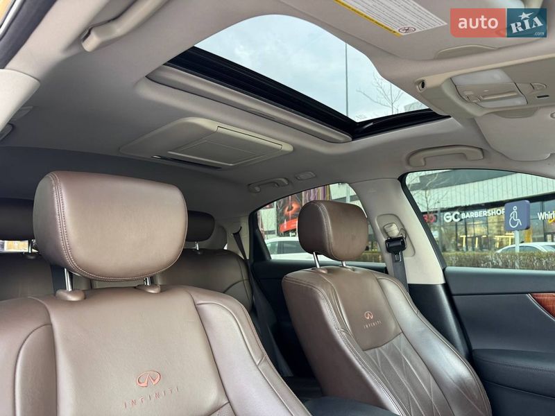 Внедорожник / Кроссовер Infiniti FX 37 2010 в Киеве