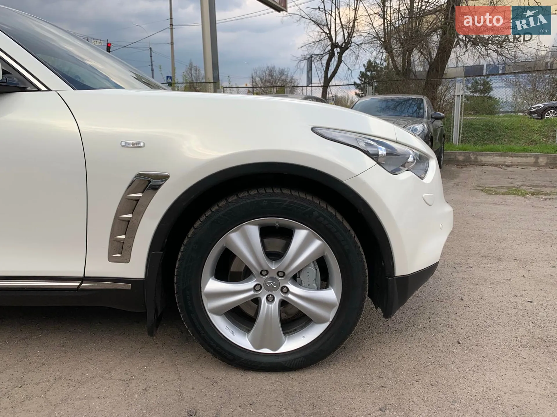 2011 Infiniti FX - мініатюра 36