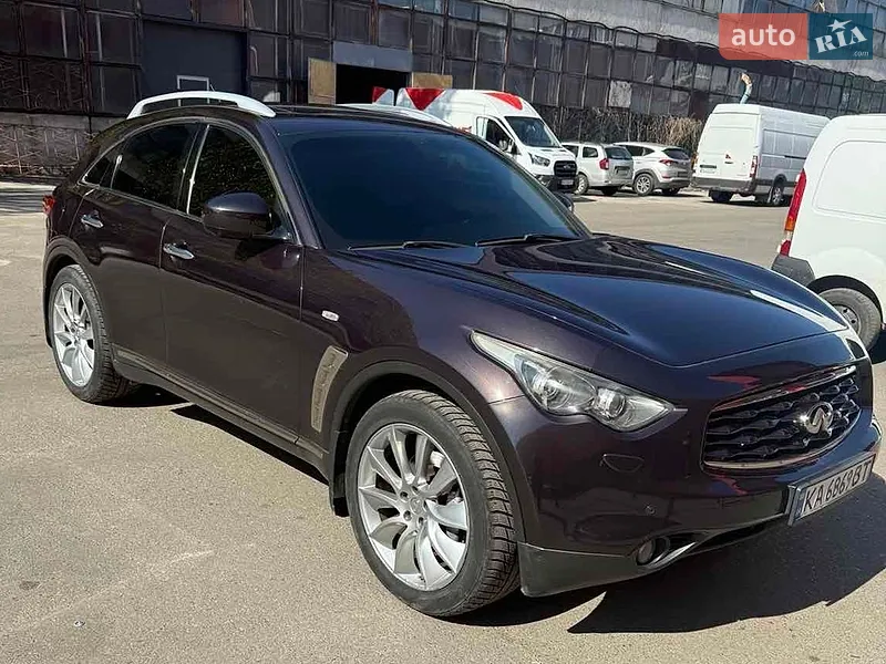 Infiniti FX 37 2011
