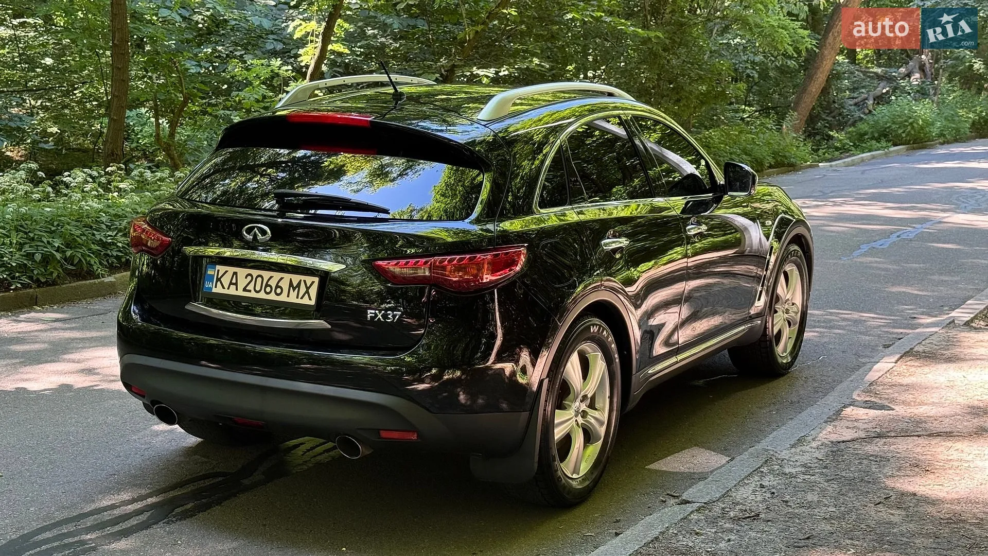 2010 Infiniti FX - мініатюра 10