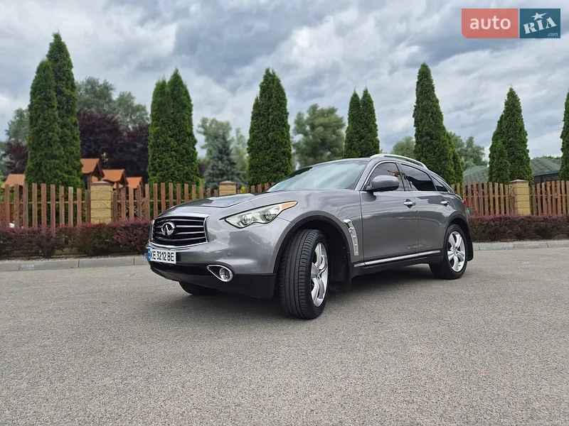 Infiniti FX 37