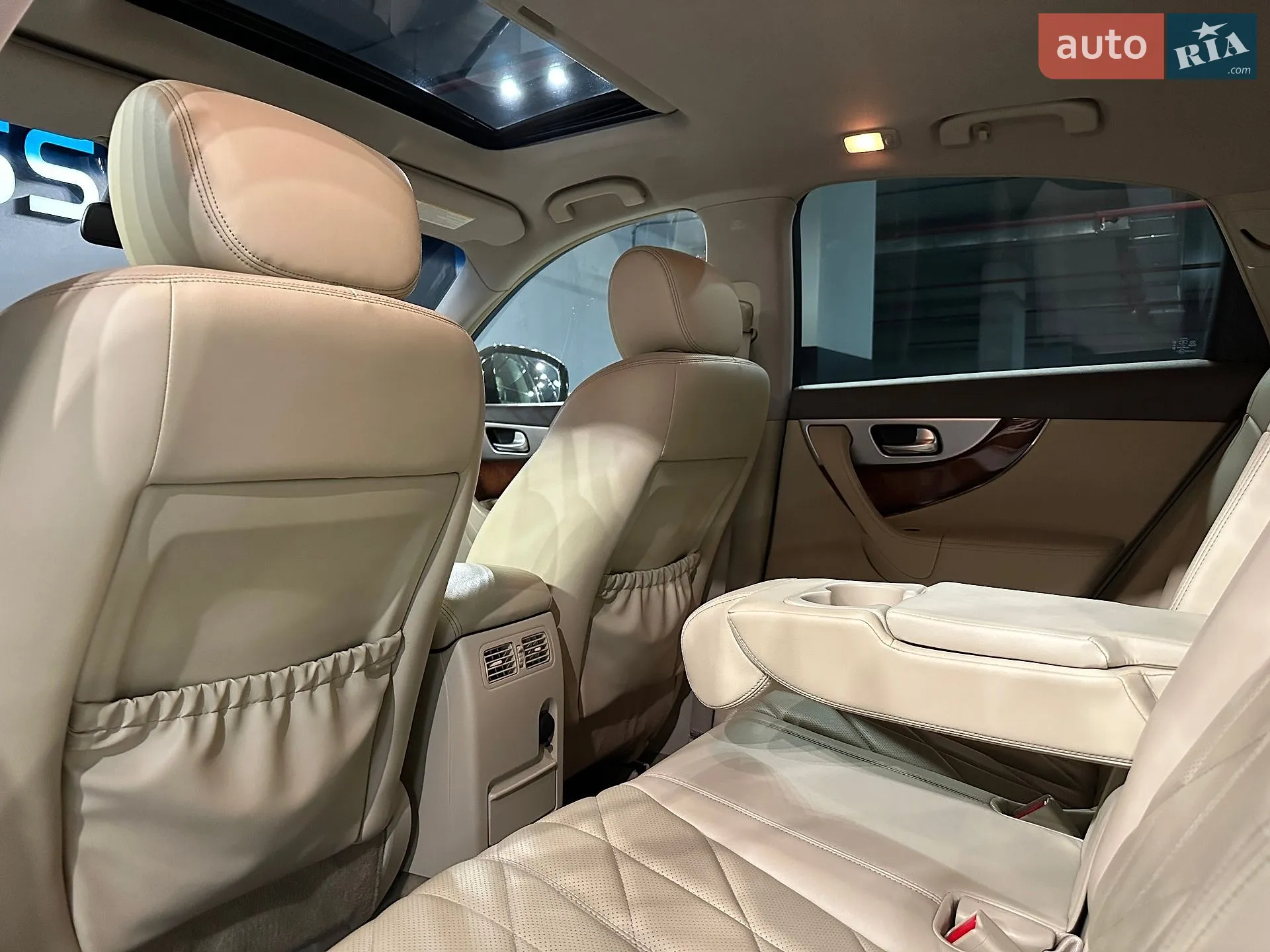 2011 Infiniti FX - мініатюра 11