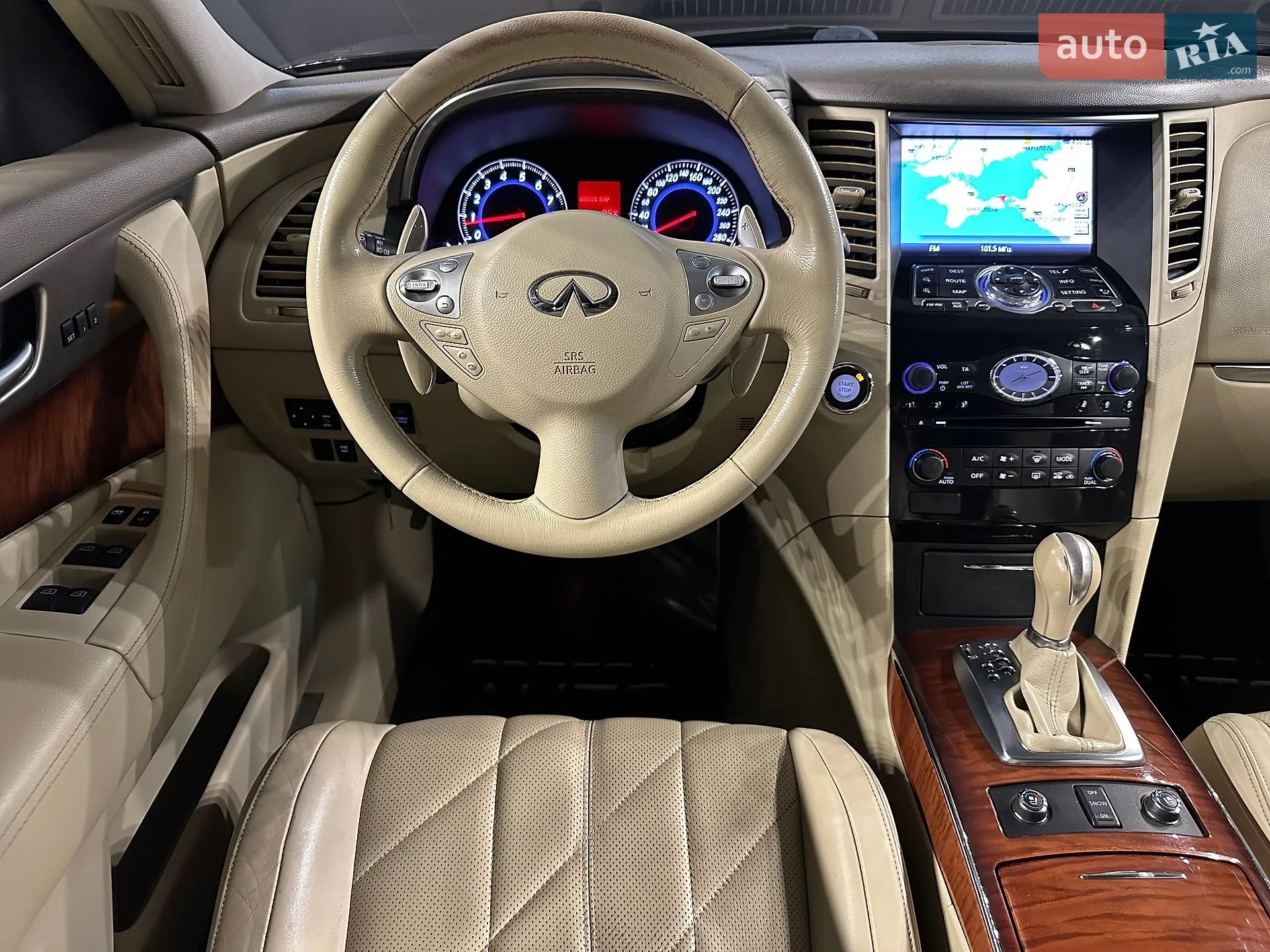 2011 Infiniti FX - мініатюра 13