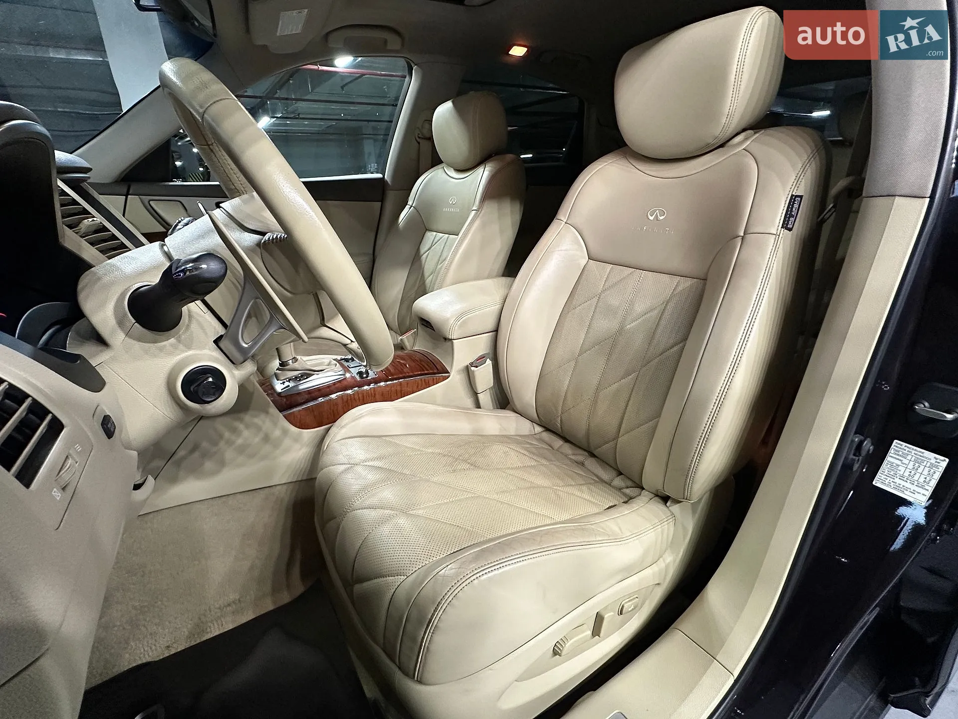 2011 Infiniti FX - мініатюра 18