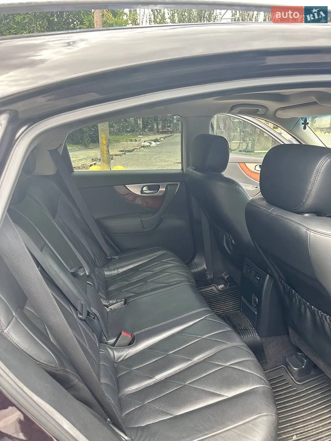 2010 Infiniti FX - мініатюра 9