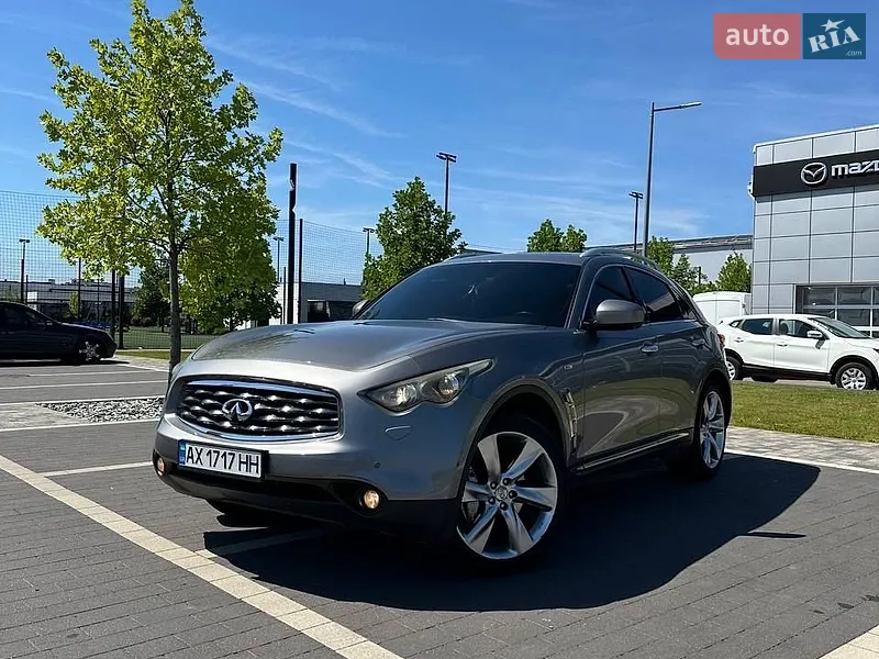Infiniti FX 37 2010