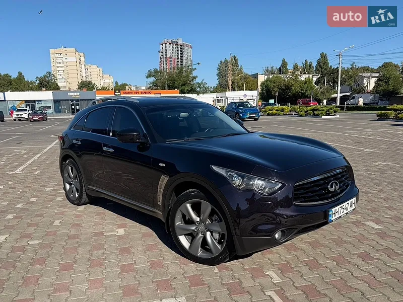 Infiniti FX 37 2011