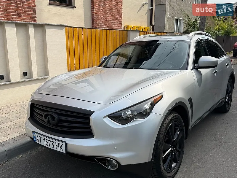 Infiniti FX 37