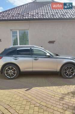 Позашляховик / Кросовер Infiniti FX 45 2005 в Городку