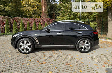 Внедорожник / Кроссовер Infiniti FX 50 2010 в Харькове