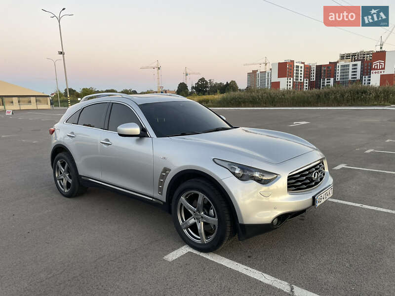 Позашляховик / Кросовер Infiniti FX 50 2008 в Луцьку