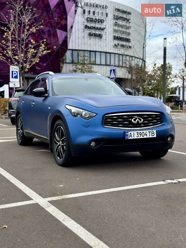 Позашляховик / Кросовер Infiniti FX 50 2009 в Києві