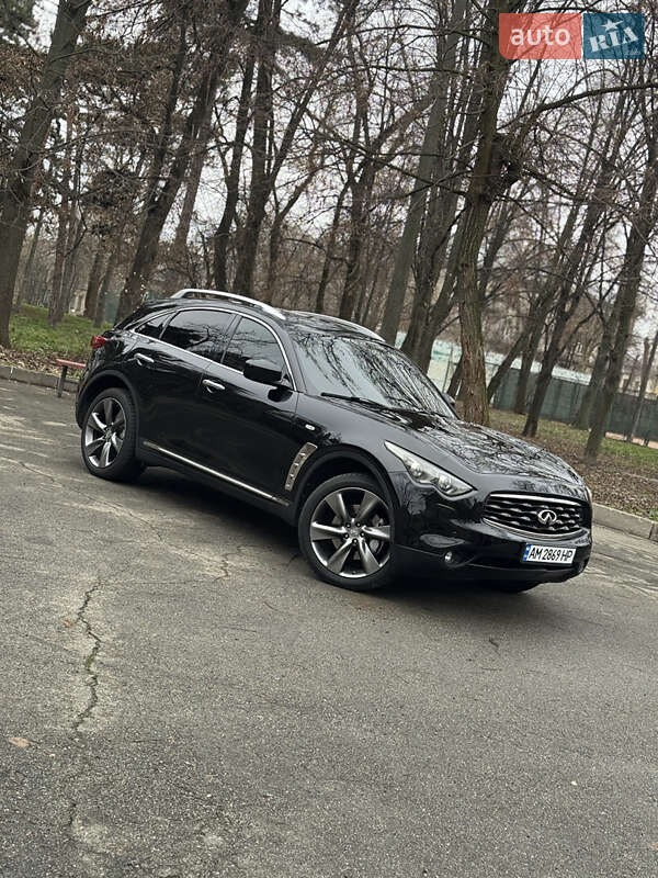 Позашляховик / Кросовер Infiniti FX 50 2008 в Києві