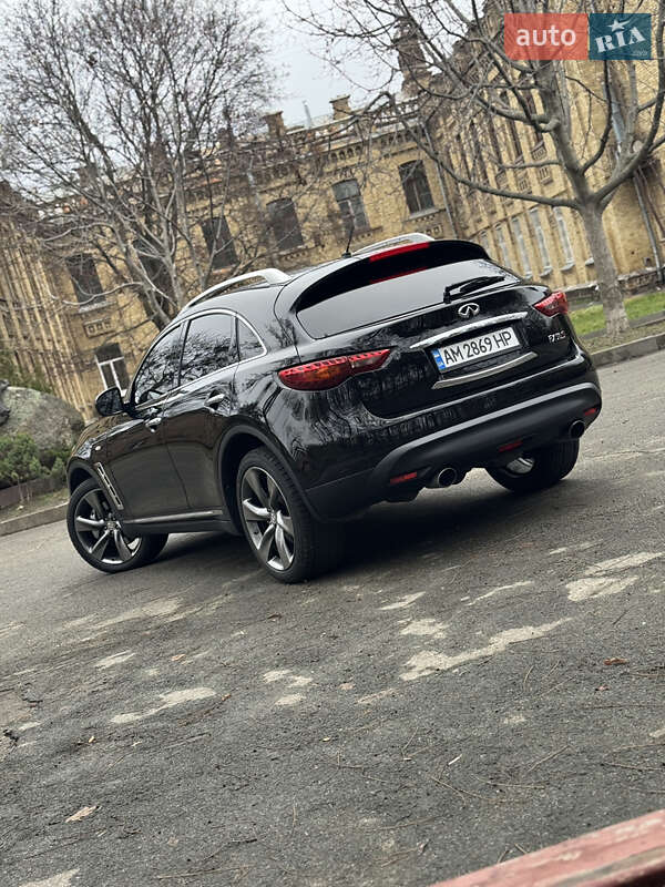 Позашляховик / Кросовер Infiniti FX 50 2008 в Києві