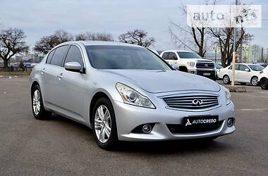 Седан Infiniti G25 2010 в Харкові