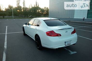 Седан Infiniti G25 2012 в Мариуполе