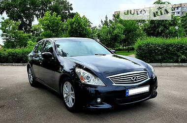 Седан Infiniti G25 2010 в Києві