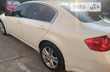 Седан Infiniti G25 2011 в Черкассах