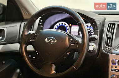 Седан Infiniti G25 2012 в Одессе