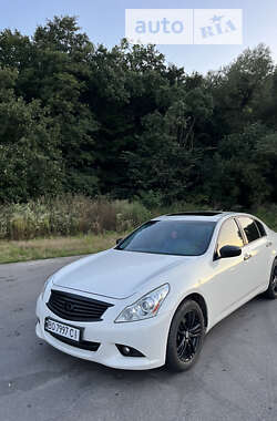 Седан Infiniti G25 2010 в Чорткове