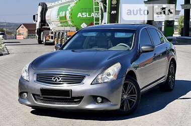 Седан Infiniti G25 2011 в Хмельницком