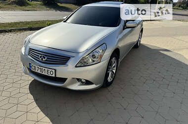 Седан Infiniti G25 2012 в Киеве