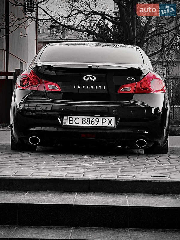 Седан Infiniti G25 2012 в Львові