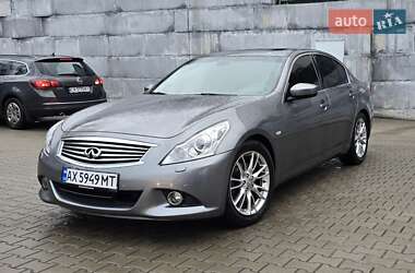 Седан Infiniti G25 2010 в Обухові