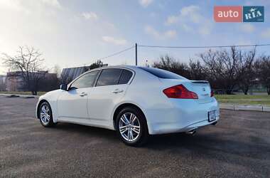 Седан Infiniti G25 2011 в Черкассах