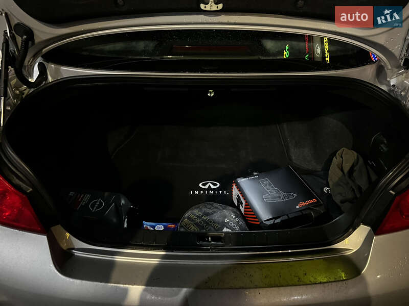 Седан Infiniti G25 2010 в Борисполе