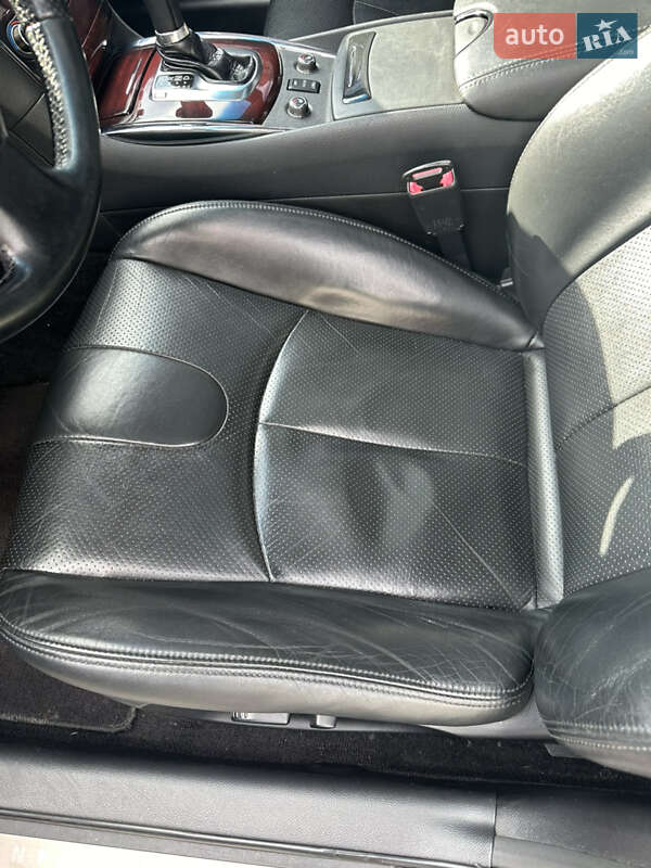 Седан Infiniti G25 2010 в Києві