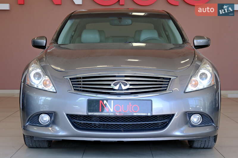 Седан Infiniti G25 2011 в Одессе