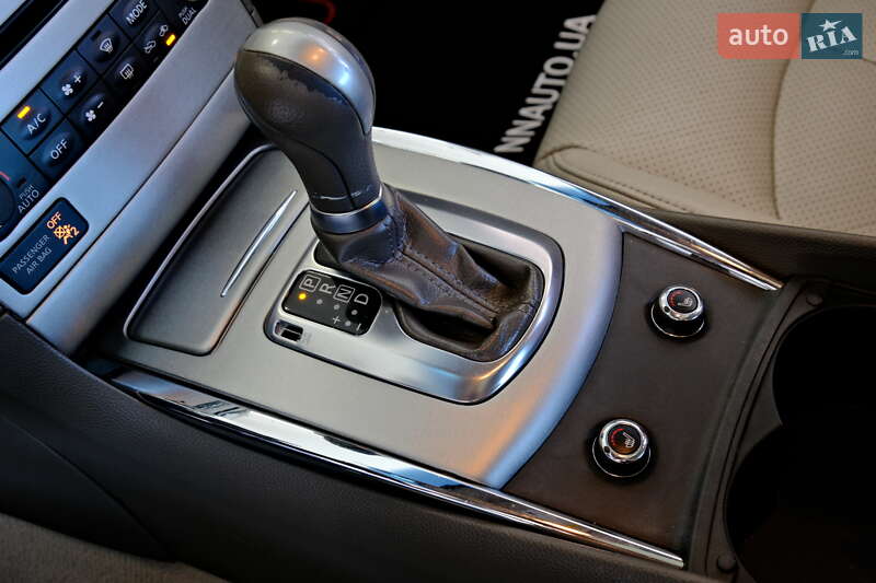 Седан Infiniti G25 2011 в Одессе