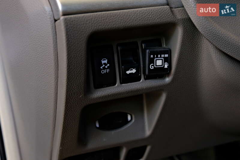 Седан Infiniti G25 2011 в Одессе