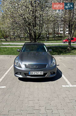 Седан Infiniti G25 2011 в Хмельницком